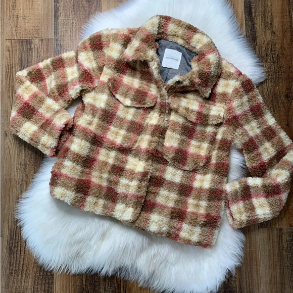 Alec Les Files Plaid Faux Shearling Trucker Shacket - Picture 2 of 6